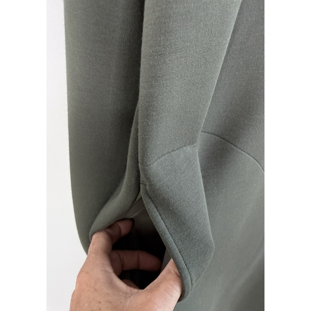 Spanx Air Essentials Crew Neck Long Sleeve Dark Palm Green Size 1X Pockets - Picture 4 of 6
